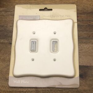 HomeTrends  White Double Toggle Wall Plate - Decorative Scalloped Edge